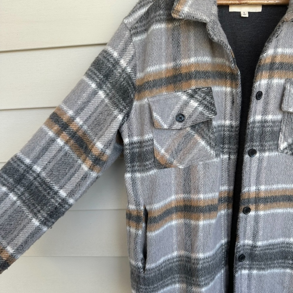 || Thread & Supply || Shacket - image 4